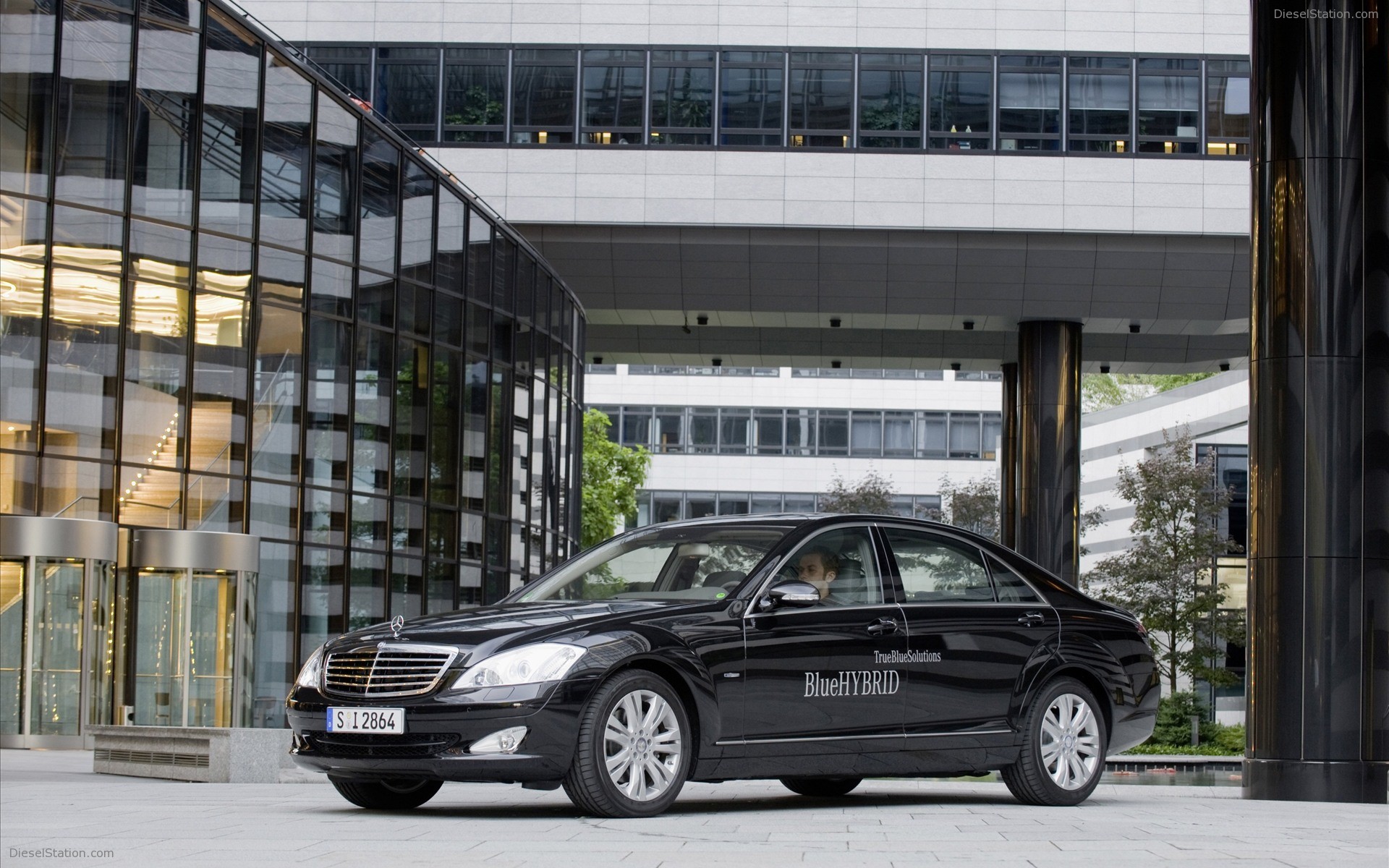 MERCEDES-BENZ S400 BlueHYBRID